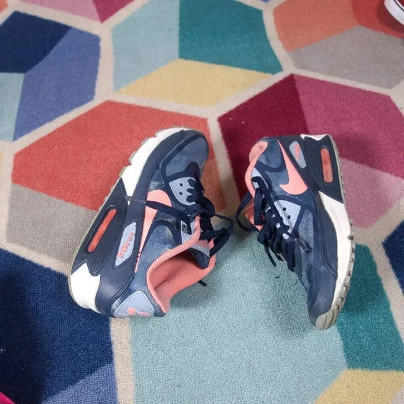 Nike Air Max 90 Prm Tape Wmn Shoes Sz 7 CAMO”ARMORY - Picture 5 of 5